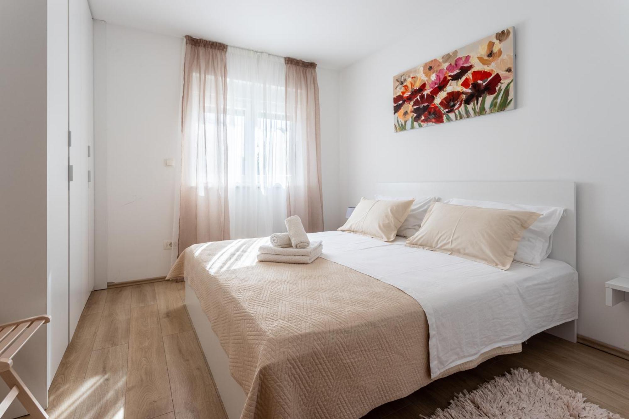 Villa Ana Perfect For Families With Kids And Groups,House With Heated Pool Подстрана Экстерьер фото